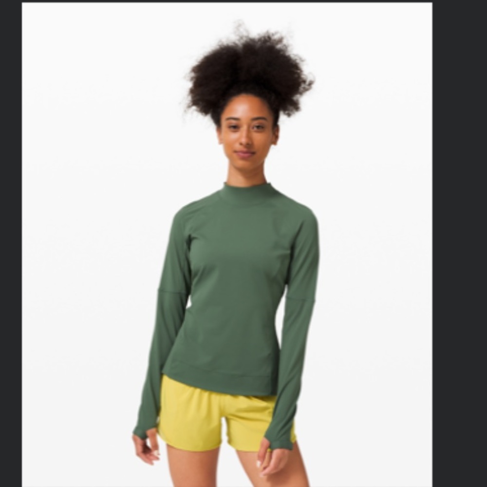 Lululemon Quickflash Pullover in Algae Green Sz 8